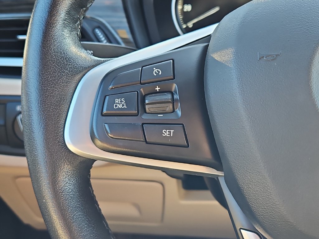 Used 2022 BMW X1 xDrive28i AWD/4WD image 26