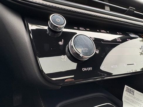 New 2026 INFINITI QX60 Sport image 22