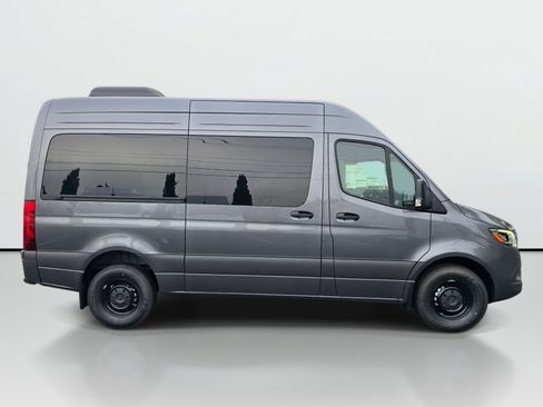 New 2025 Mercedes-Benz Sprinter 2500 image 7