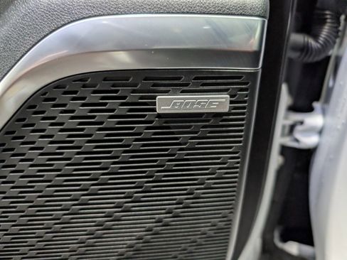 Used 2025 Buick Enclave Preferred image 15