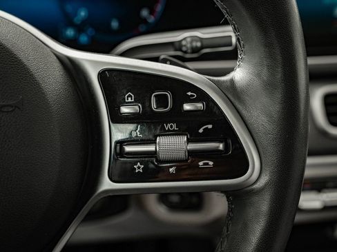 Used 2020 Mercedes-Benz GLE 350 4MATIC image 28