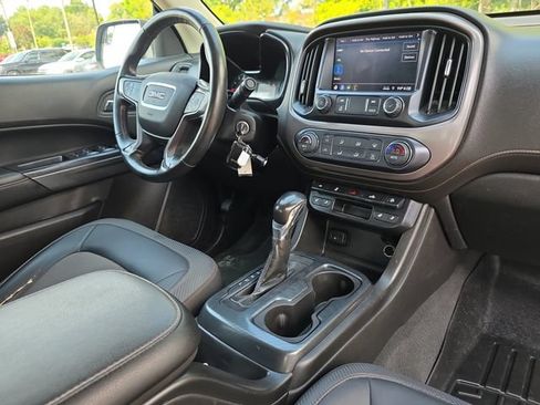 Used 2022 GMC Canyon AT4 w/ Trailering Package AWD/4WD image 16
