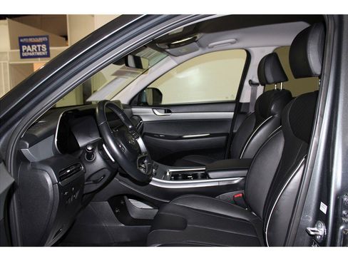 Used 2025 Hyundai Palisade SEL image 10