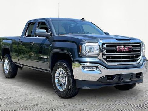 Used 2019 GMC Sierra 1500 SLE w/ SLE Value Package AWD/4WD image 1