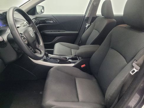 Used 2017 Honda Accord LX image 17