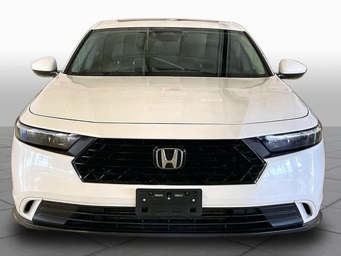 Used 2024 Honda Accord EX image 3