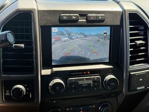 Used 2018 Ford F150 XLT w/ Equipment Group 302A Luxury AWD/4WD image 22