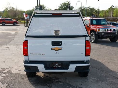Used 2020 Chevrolet Colorado LT w/ Safety Package image 12