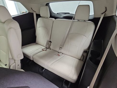 Certified 2024 Buick Enclave Essence w/ Technology Package FWD image 32