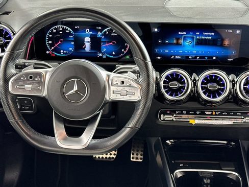 Used 2023 Mercedes-Benz GLB 250 image 19
