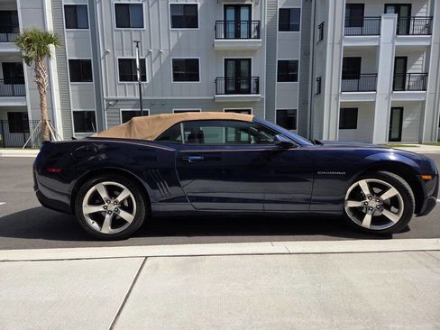 Used 2011 Chevrolet Camaro LT w/ RS Package RWD image 9