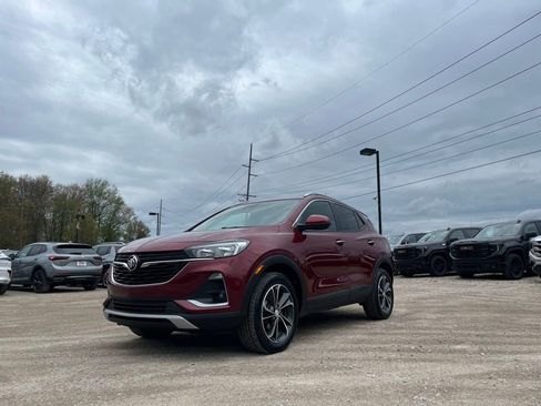 Used 2023 Buick Encore GX Select w/ Safety Package II AWD/4WD image 2