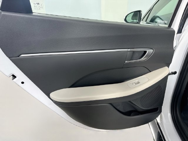 Used 2023 Hyundai Sonata SEL FWD image 25