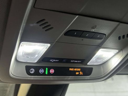 Used 2024 Chevrolet Blazer LT w/ Convenience Package FWD image 24