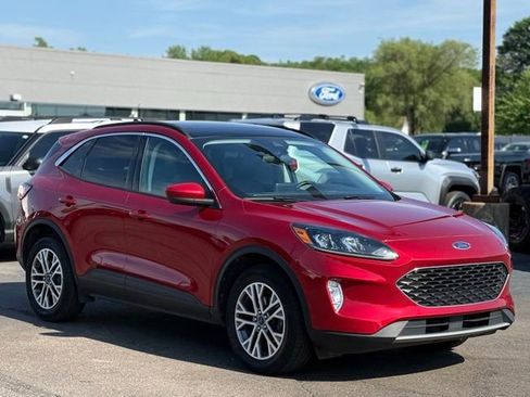 Used 2022 Ford Escape SEL w/ Technology Package AWD/4WD image 31