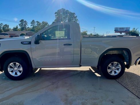 New 2026 GMC Sierra 1500 Pro image 4