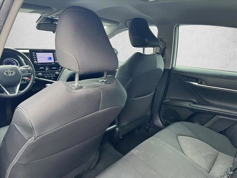 Used 2023 Toyota Camry LE image 17