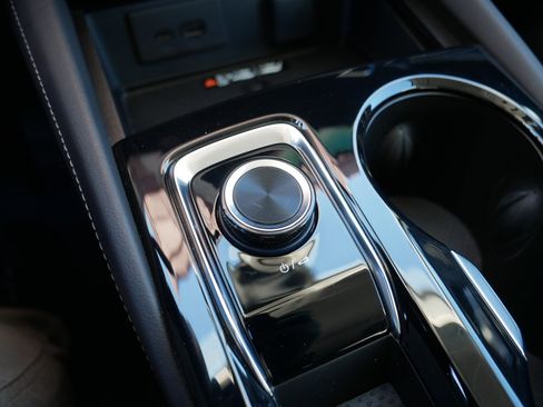 Used 2025 Buick Envision Preferred image 31