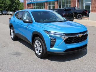 Certified 2025 Chevrolet Trax LS FWD video 2