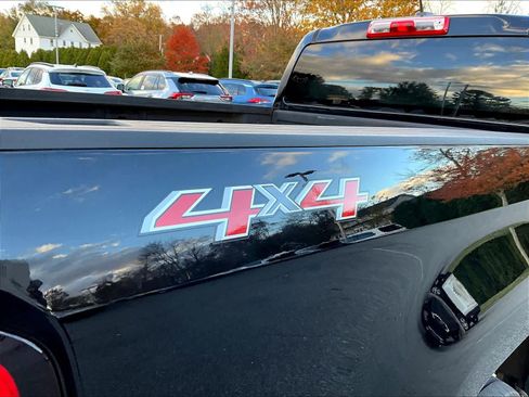 Used 2017 Chevrolet Colorado W/T w/ WT Convenience Package image 28