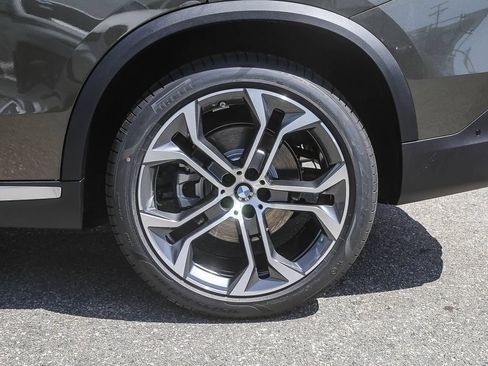 New 2026 BMW X5 sDrive40i w/ Parking Assistance Package RWD image 8