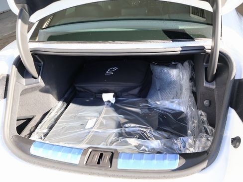 New 2025 Porsche Taycan image 16