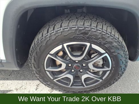 Used 2025 Jeep Compass Trailhawk w/ Trailhawk Elite Group image 29