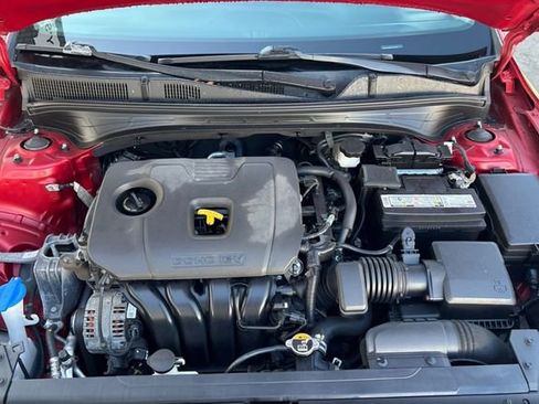 Used 2020 Kia Forte LXS image 11