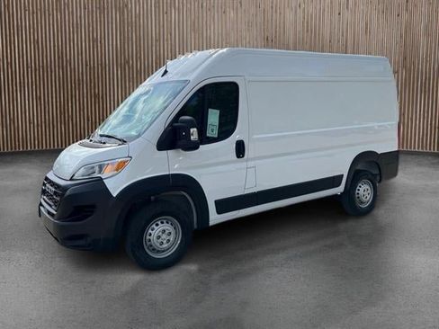 New 2025 RAM ProMaster 2500 FWD image 1