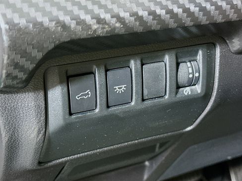 Used 2025 Subaru Ascent Premium AWD/4WD image 17
