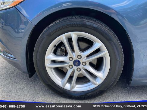Used 2018 Ford Fusion SE FWD image 10