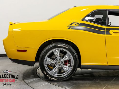 Used 2010 Dodge Challenger R/T RWD image 36