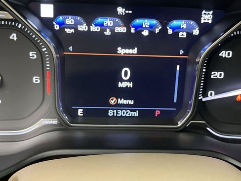 Certified 2021 GMC Yukon XL Denali w/ Denali Premium Package AWD/4WD image 18