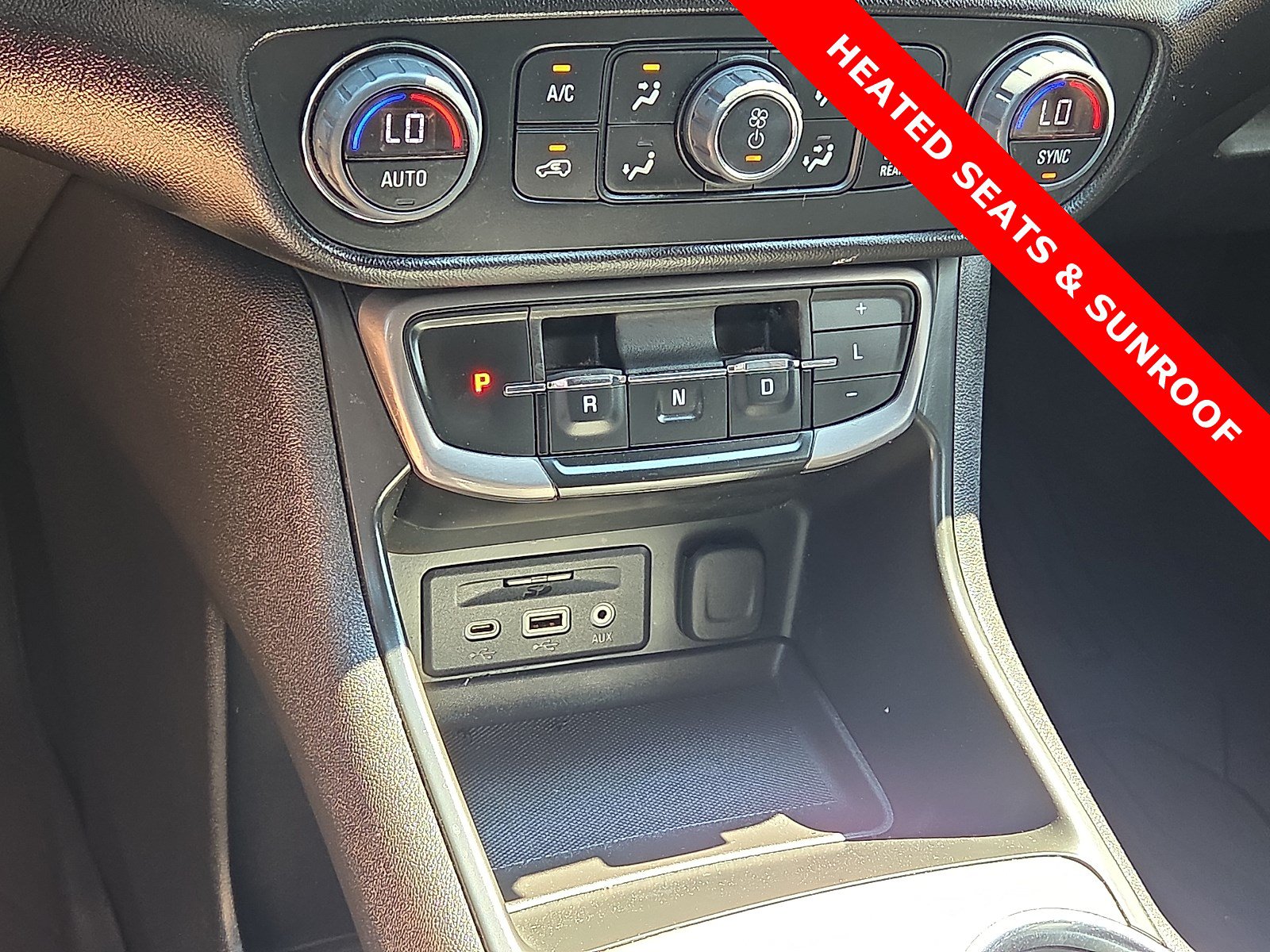 Used 2024 GMC Terrain AT4 w/ Infotainment Package II AWD/4WD image 19