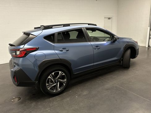 Used 2024 Subaru Crosstrek 2.0i Premium AWD/4WD image 9