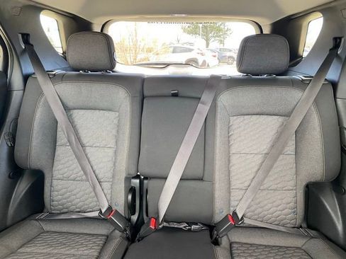Used 2020 Chevrolet Equinox LT w/ Driver Convenience Package FWD image 11