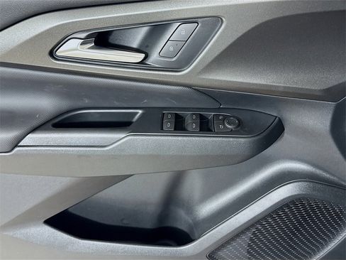 New 2026 Chevrolet Equinox EV LT w/ Comfort Package image 16