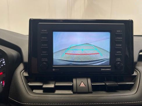 Used 2021 Toyota RAV4 XLE w/ Convenience Package AWD/4WD image 38
