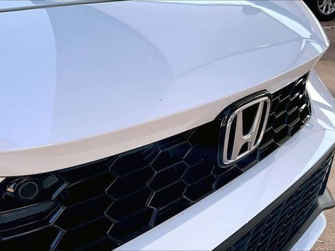 Used 2025 Honda Civic Sport Touring image 28