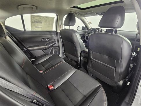 New 2025 Nissan Sentra SR w/ SR Premium Package image 18