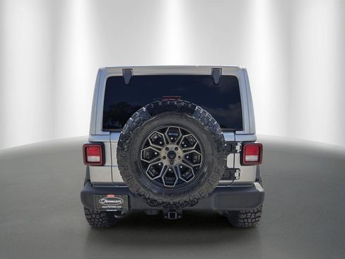 Used 2020 Jeep Wrangler Unlimited Sport S w/ Sun And Sound Package AWD/4WD image 6