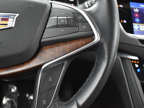 Certified 2024 Cadillac XT5 Premium Luxury w/ LPO, Floor Liner Package image 17