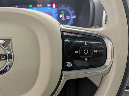 Certified 2024 Volvo XC90 T8 Plus image 22