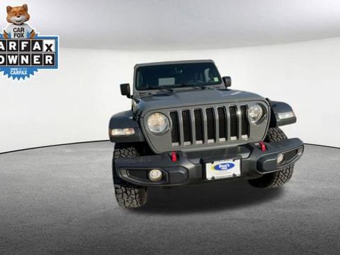 Used 2023 Jeep Wrangler Unlimited Rubicon w/ Cold Weather Group AWD/4WD image 3
