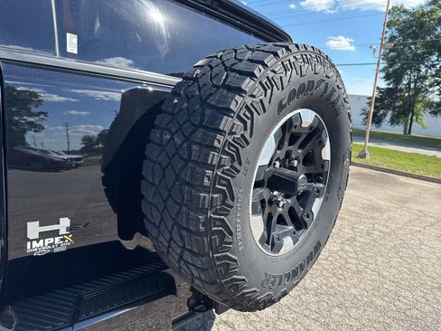 Used 2025 GMC Hummer EV 3X w/ Extreme Off-Road Package AWD/4WD image 31