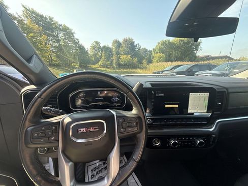Used 2022 GMC Sierra 1500 Elevation image 16