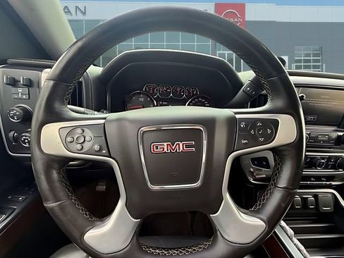 Used 2015 GMC Sierra 1500 SLT w/ SLT Crew Cab Value Package AWD/4WD image 7
