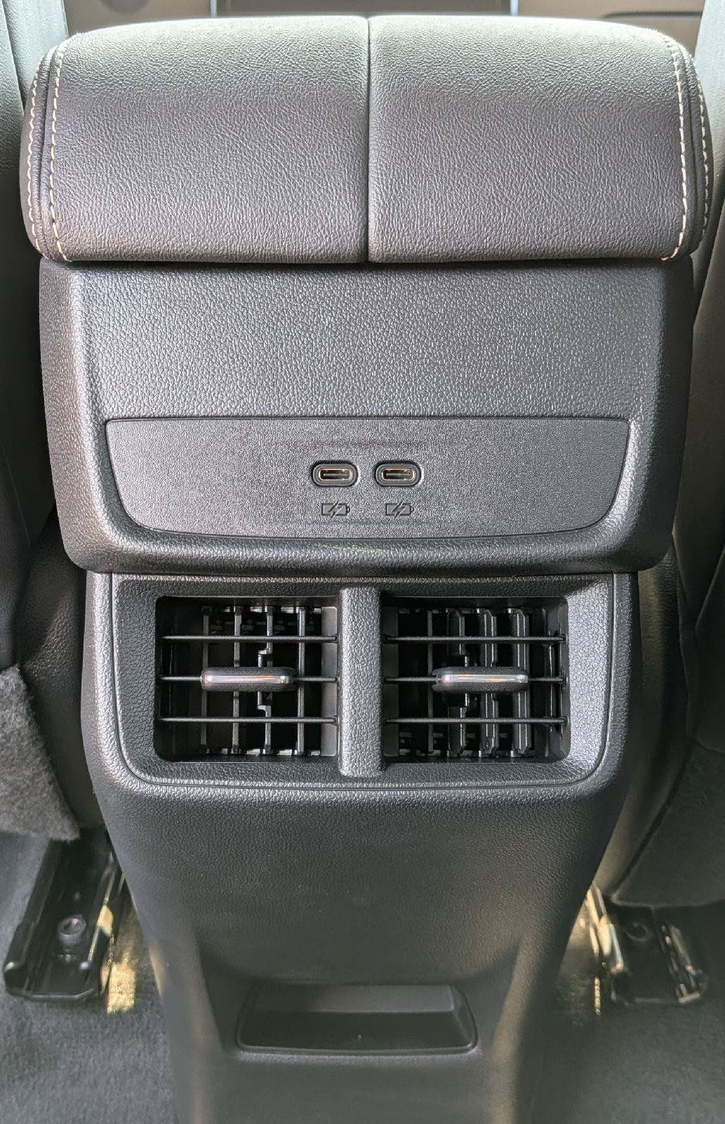 New 2027 GMC Terrain Elevation w/ Elevation Premium Package AWD/4WD image 20