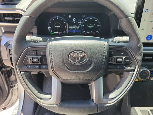 New 2026 Toyota 4Runner TRD Off-Road Premium AWD/4WD image 20