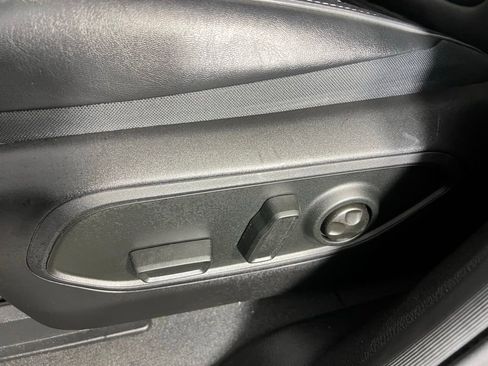 Used 2023 Jeep Grand Cherokee L Overland w/ Trailer Tow Group (B) image 25